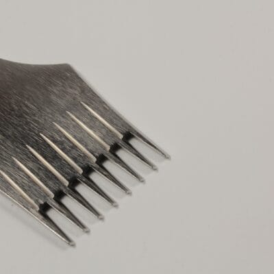 evin Lee 3.85mm 8-tooth French style pricking iron teeth detail