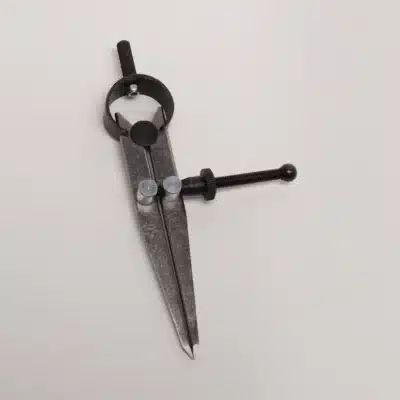Hideout Craft basic wing divider, front view