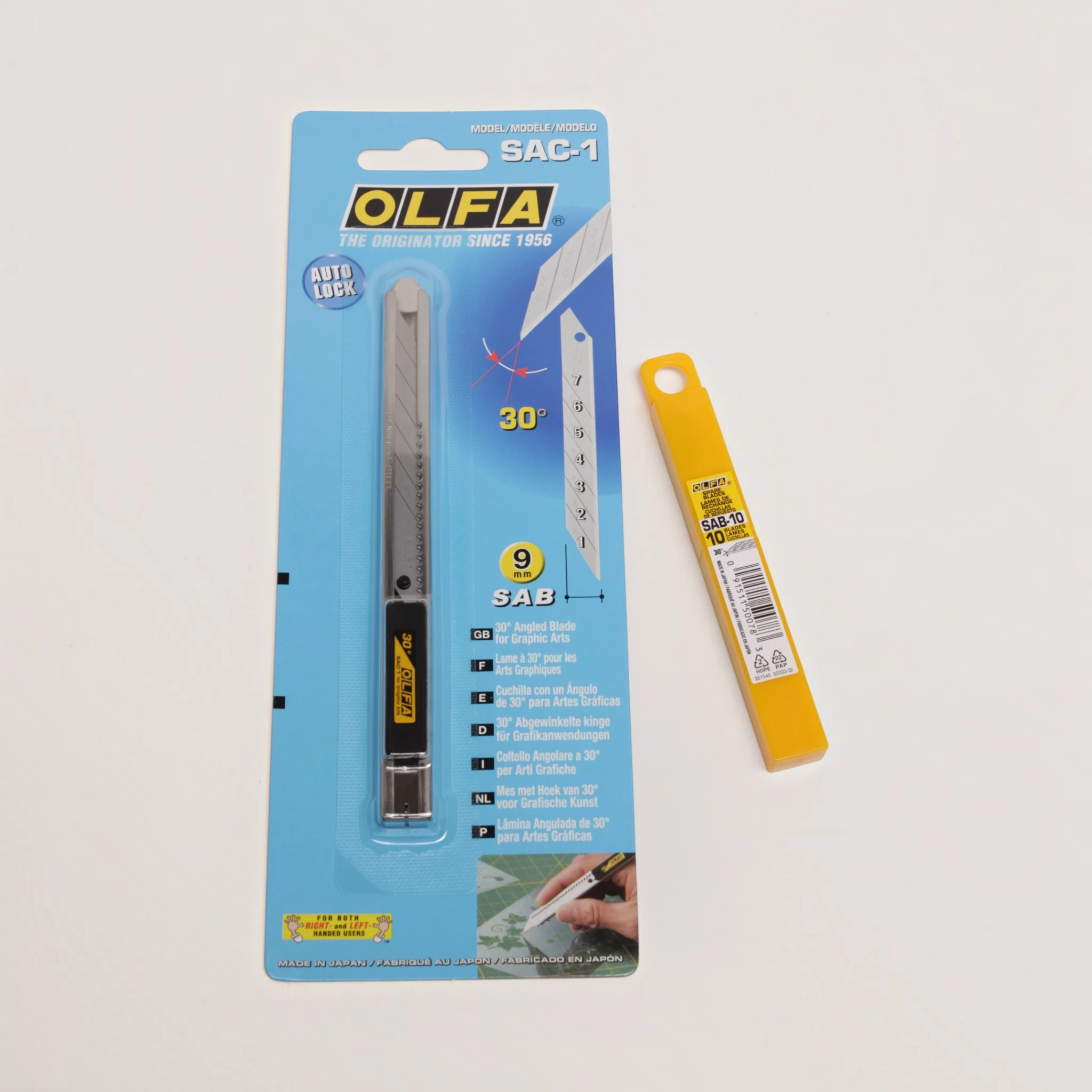 OLFA SAC-1 knife alongside a pack of SAB-10 replacement blades